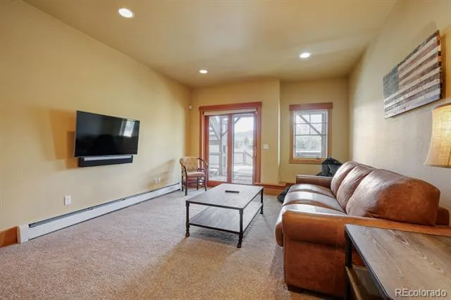 127 Hillside Drive Silverthorne, CO 80498