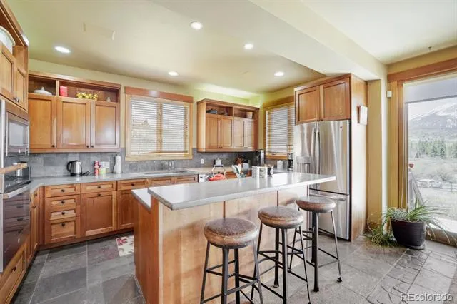 127 Hillside Drive Silverthorne, CO 80498