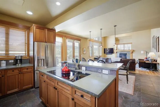 127 Hillside Drive Silverthorne, CO 80498