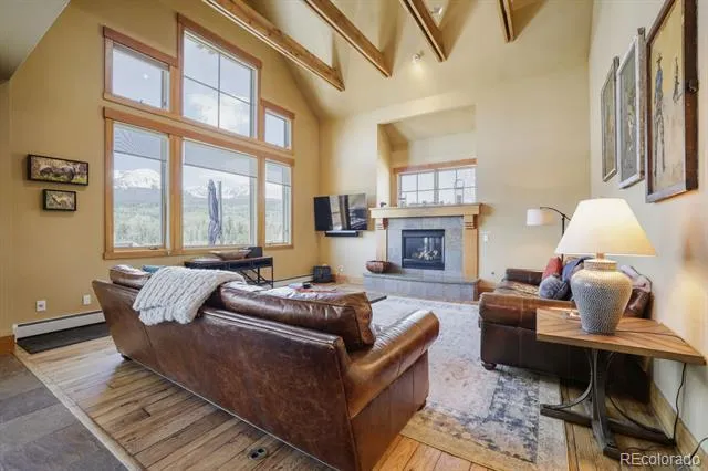 127 Hillside Drive Silverthorne, CO 80498