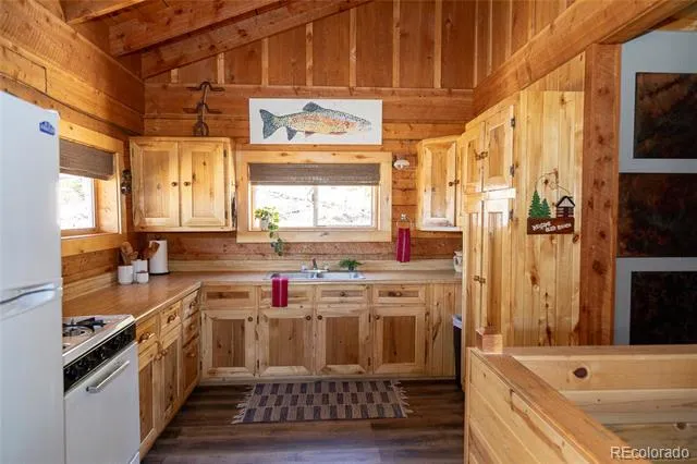 1001 County Rd 17 Lake City, CO 81235