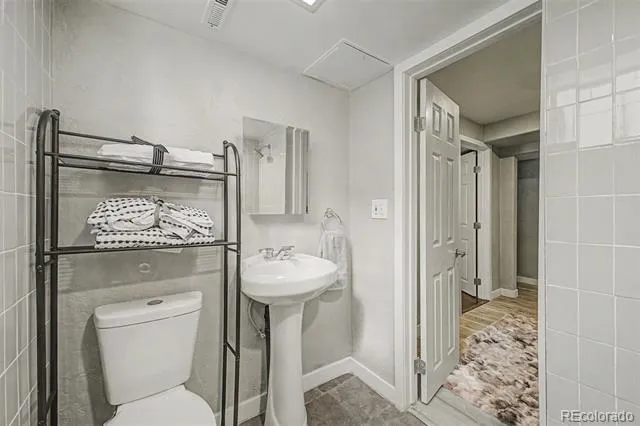4885 W 11th Avenue Denver, CO 80204