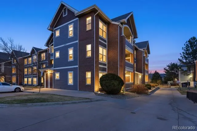 14353 E 1st Drive #201 Aurora, CO 80011