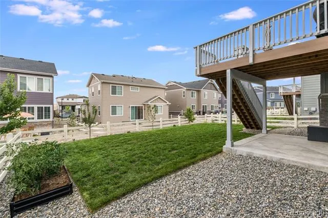 7376 S White Crow Way Aurora, CO 80016