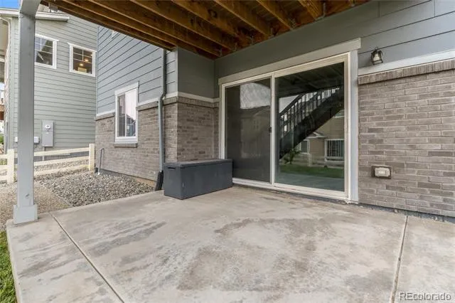 7376 S White Crow Way Aurora, CO 80016
