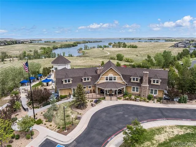 7376 S White Crow Way Aurora, CO 80016