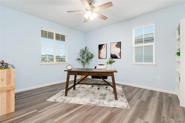 7376 S White Crow Way Aurora, CO 80016