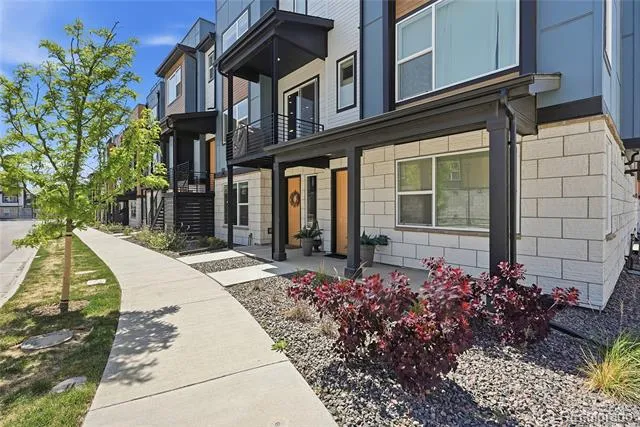 2570 Josephine Way Louisville, CO 80027