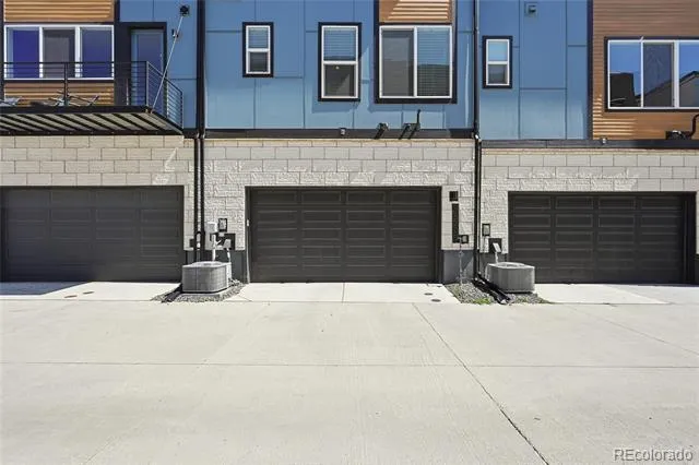 2570 Josephine Way Louisville, CO 80027
