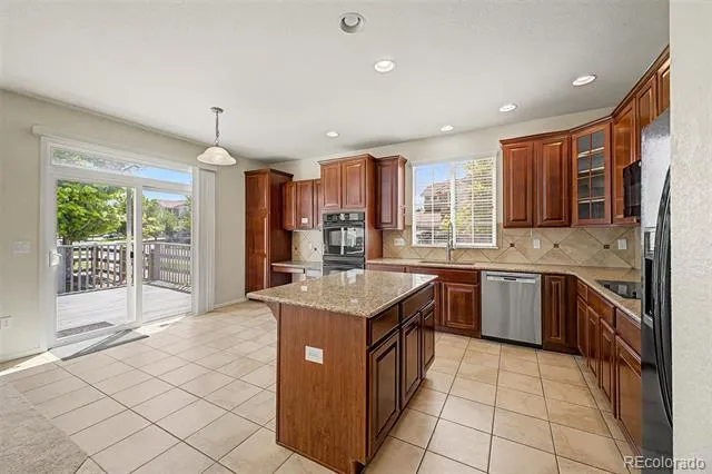 11706 Mobile Street Commerce City, CO 80022