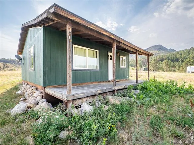 150 Wolf Drive Drake, CO 80515