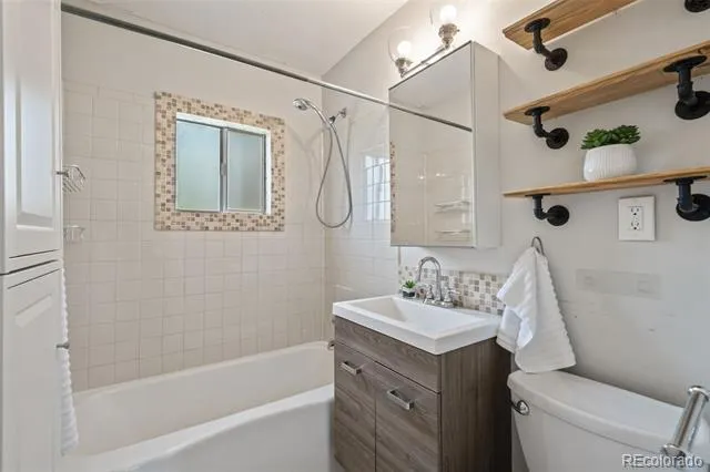2407 Howbert Street Colorado Springs, CO 80904