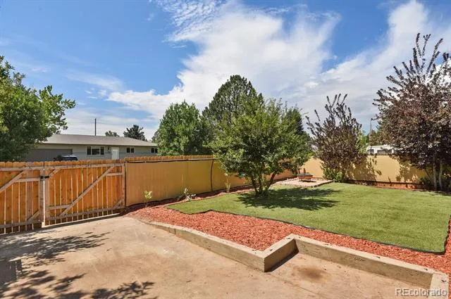 8239 S Marshall Street Littleton, CO 80128