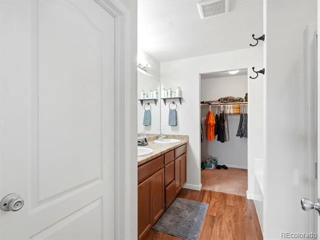 4727 E 95th Drive Thornton, CO 80229