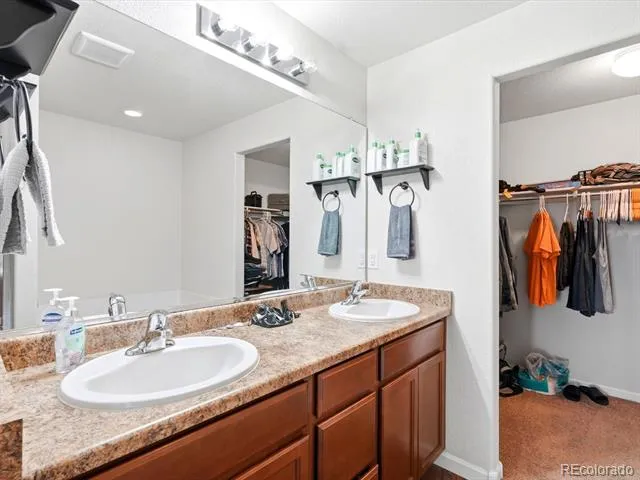 4727 E 95th Drive Thornton, CO 80229