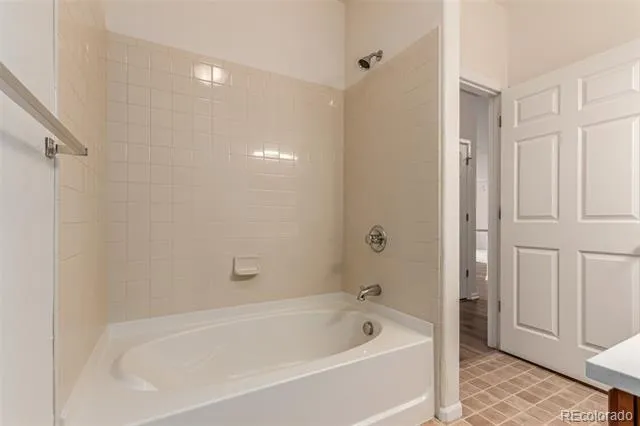 9633 E 5th Avenue #10304 Denver, CO 80230