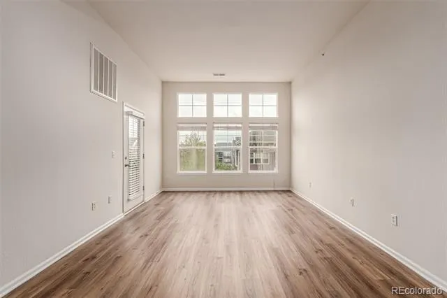 9633 E 5th Avenue #10304 Denver, CO 80230