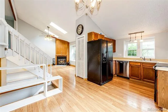 1220 S Flower Circle #A Lakewood, CO 80232