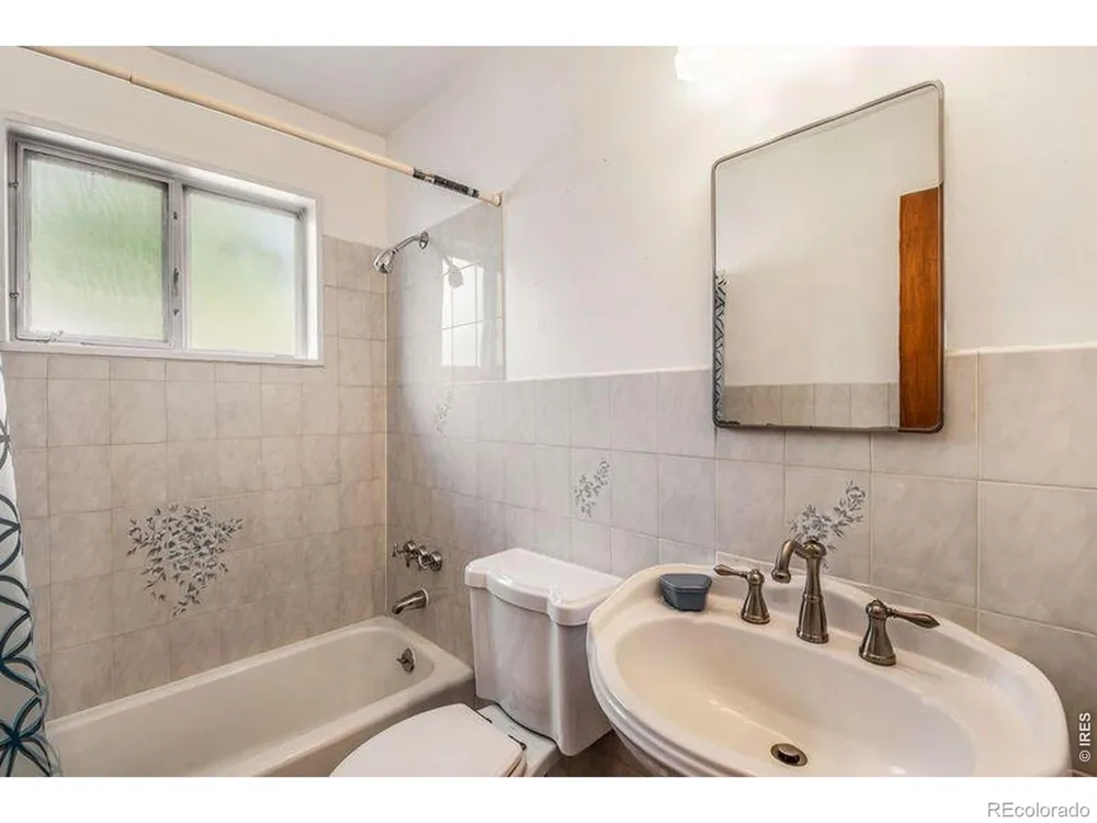 7270 Raritan Street Denver, CO 80221