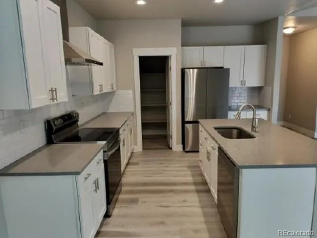 1756 Avery Plaza Street Severance, CO 80550