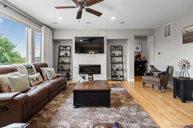 15924 E 117th Avenue Commerce City, CO 80022