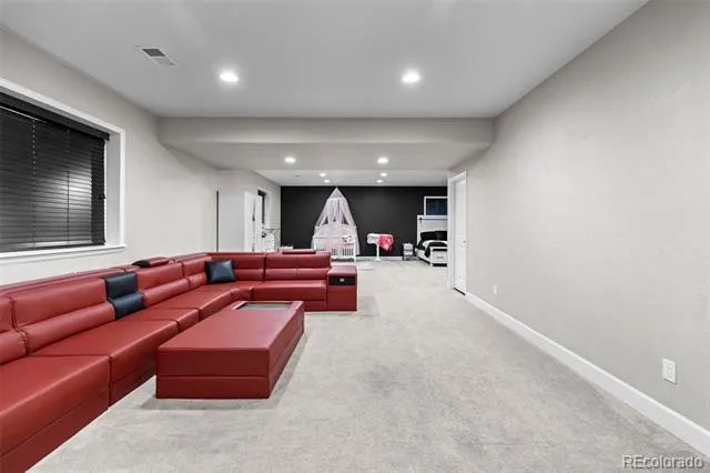 15924 E 117th Avenue Commerce City, CO 80022
