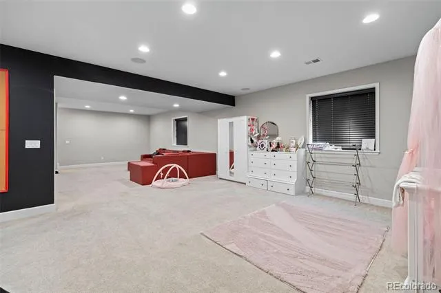 15924 E 117th Avenue Commerce City, CO 80022