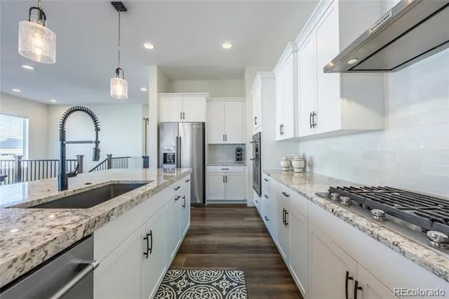7169 Canyon Sky Trail Castle Pines, CO 80108
