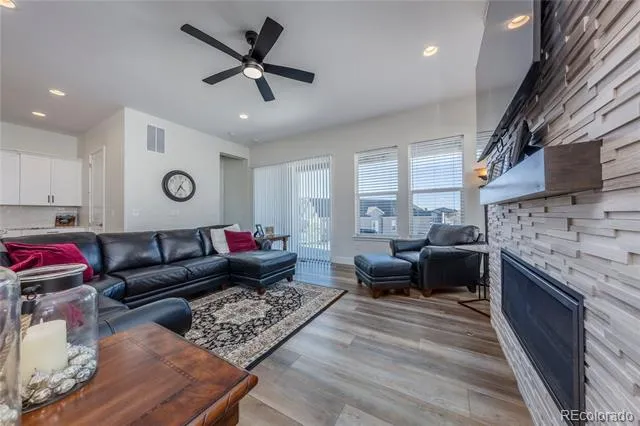 7169 Canyon Sky Trail Castle Pines, CO 80108