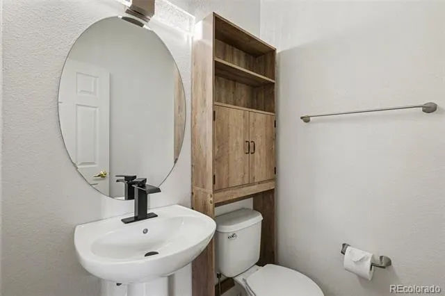 2423 Water Cress Court Longmont, CO 80504