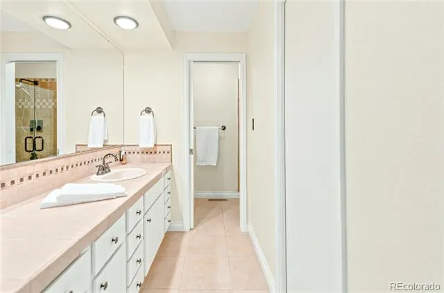 2223 Harvard Court Longmont, CO 80503
