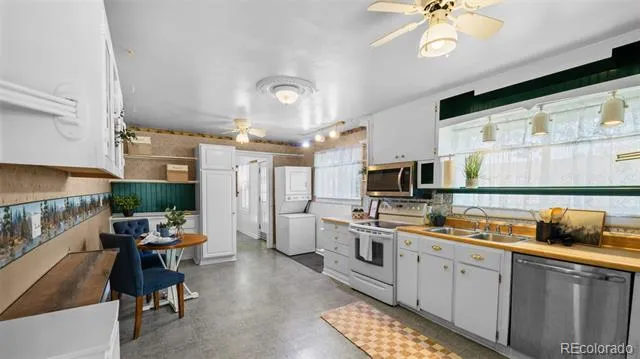 1802 E Uintah Street Colorado Springs, CO 80909