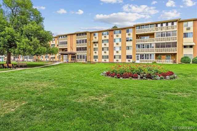 9355 E Center Avenue #B7 Denver, CO 80247