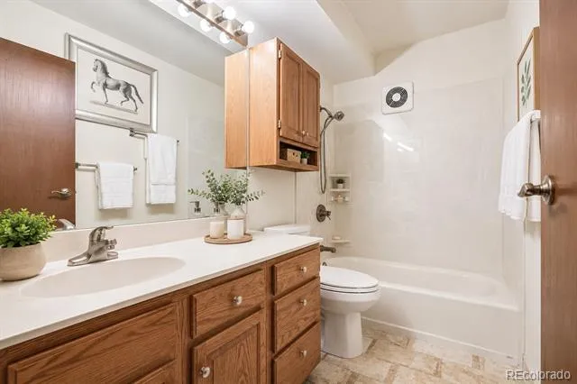 9355 E Center Avenue #B7 Denver, CO 80247