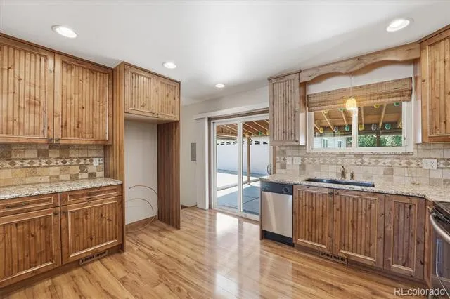 8239 Loretta Drive Denver, CO 80221