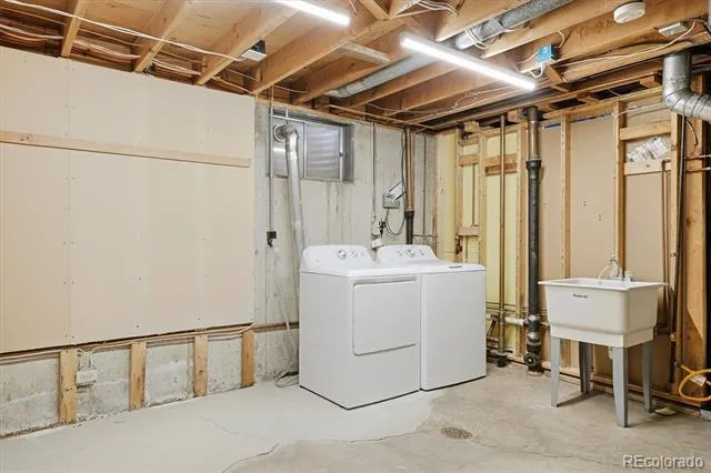 8239 Loretta Drive Denver, CO 80221