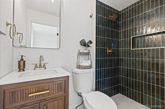 170 S Eaton Street Lakewood, CO 80226