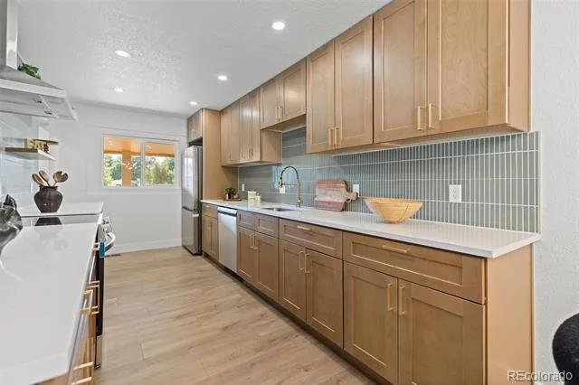 170 S Eaton Street Lakewood, CO 80226