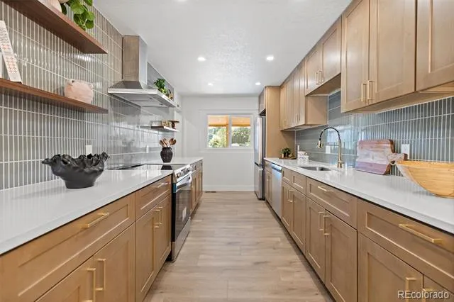 170 S Eaton Street Lakewood, CO 80226