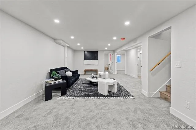 170 S Eaton Street Lakewood, CO 80226