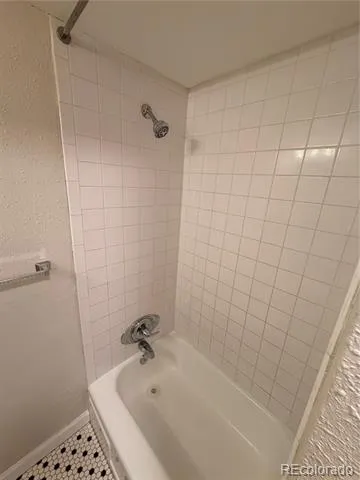 2480 W Caithness Place #8 Denver, CO 80211