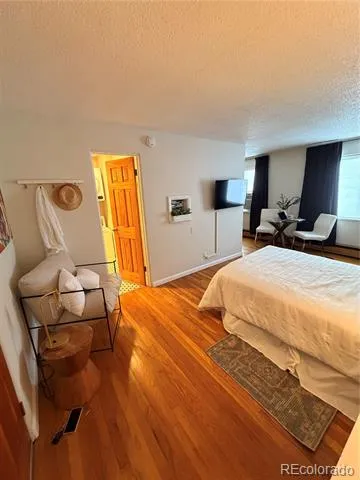 2480 W Caithness Place #8 Denver, CO 80211