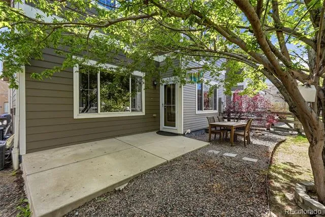 6175 S Paris Street Englewood, CO 80111