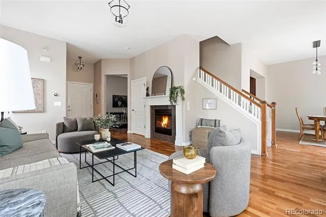6175 S Paris Street Englewood, CO 80111