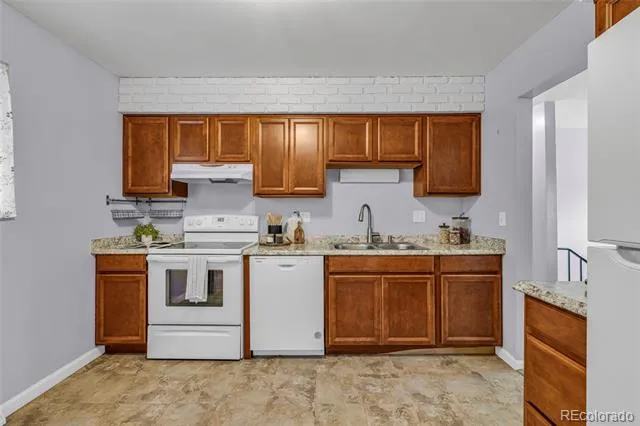 6869 Quay Street Arvada, CO 80003