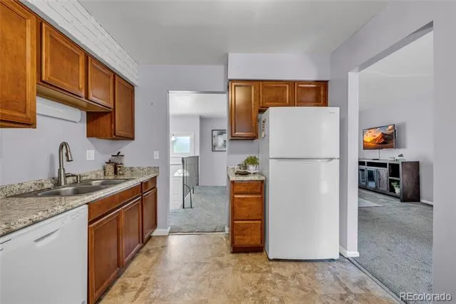 6869 Quay Street Arvada, CO 80003