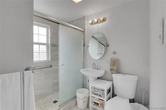 6004 E 29th Avenue Denver, CO 80207