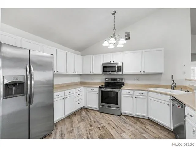 3261 E 103rd Place #1208 Thornton, CO 80229