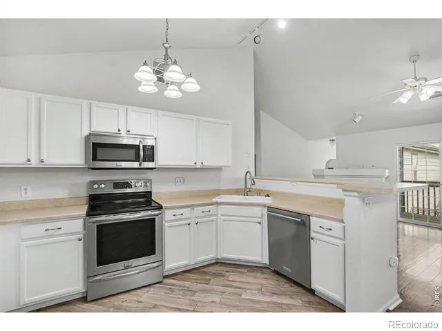 3261 E 103rd Place #1208 Thornton, CO 80229
