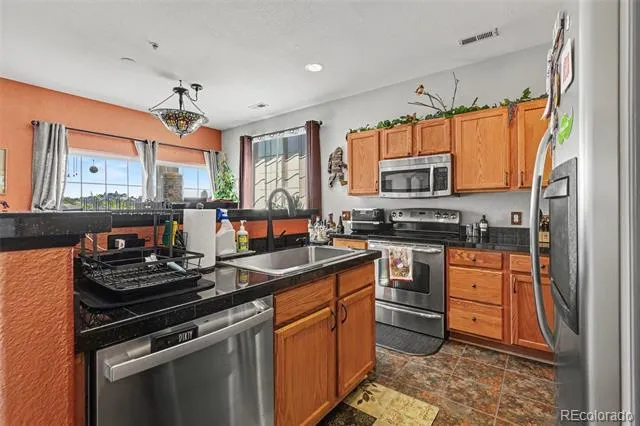 8952 Fox Drive #7-201 Thornton, CO 80260